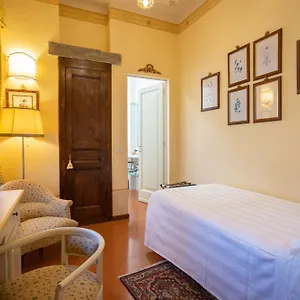 https://villa-marsili.it-tuscanyhotel.com
